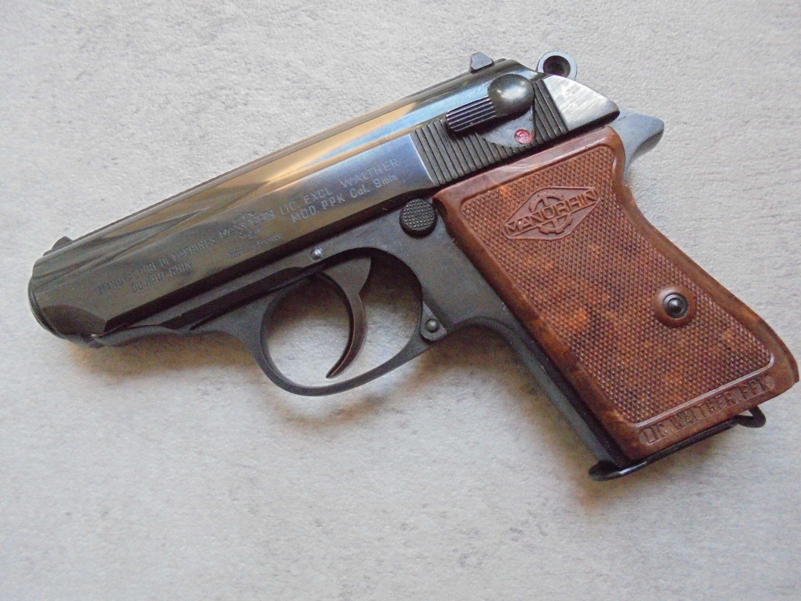 PPK 380 ACP/9MM Court
